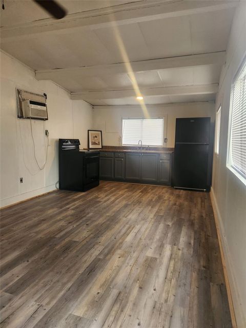 Photo of 4439 S 13th Street, Bacliff, TX 77518 (MLS # 44896289)