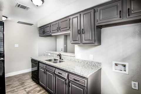 Photo of 7426 Aljean Lane, Pasadena, TX 77536 (MLS # 33475963)