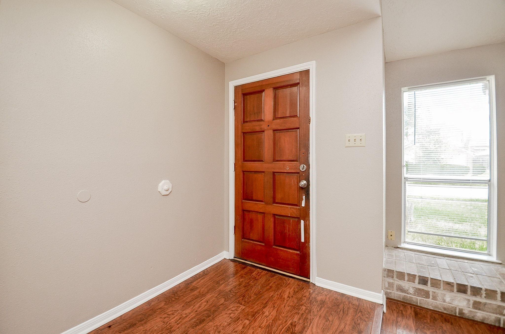 1210 Strawberry Park Lane