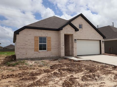 Homes For Sale - 1066 Garnet Star Drive<br/> Galveston County, La Marque, TX 77568