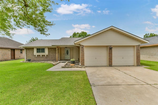 4410 AZTEC ST, PASADENA, TX 77504 - Image a00e9093195eeb148dc9f31bdcfda5ca/4139943515