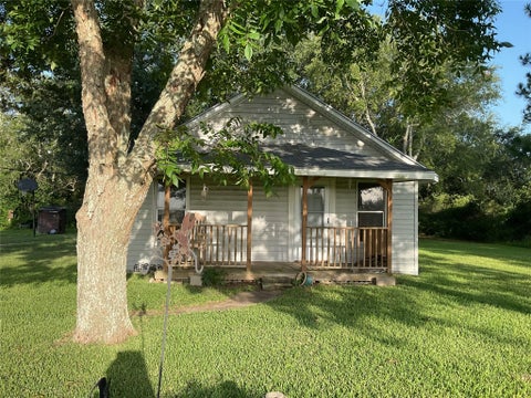 Photo of 130 Kazmir Street, La Ward, TX 77971 (MLS # 24172479)