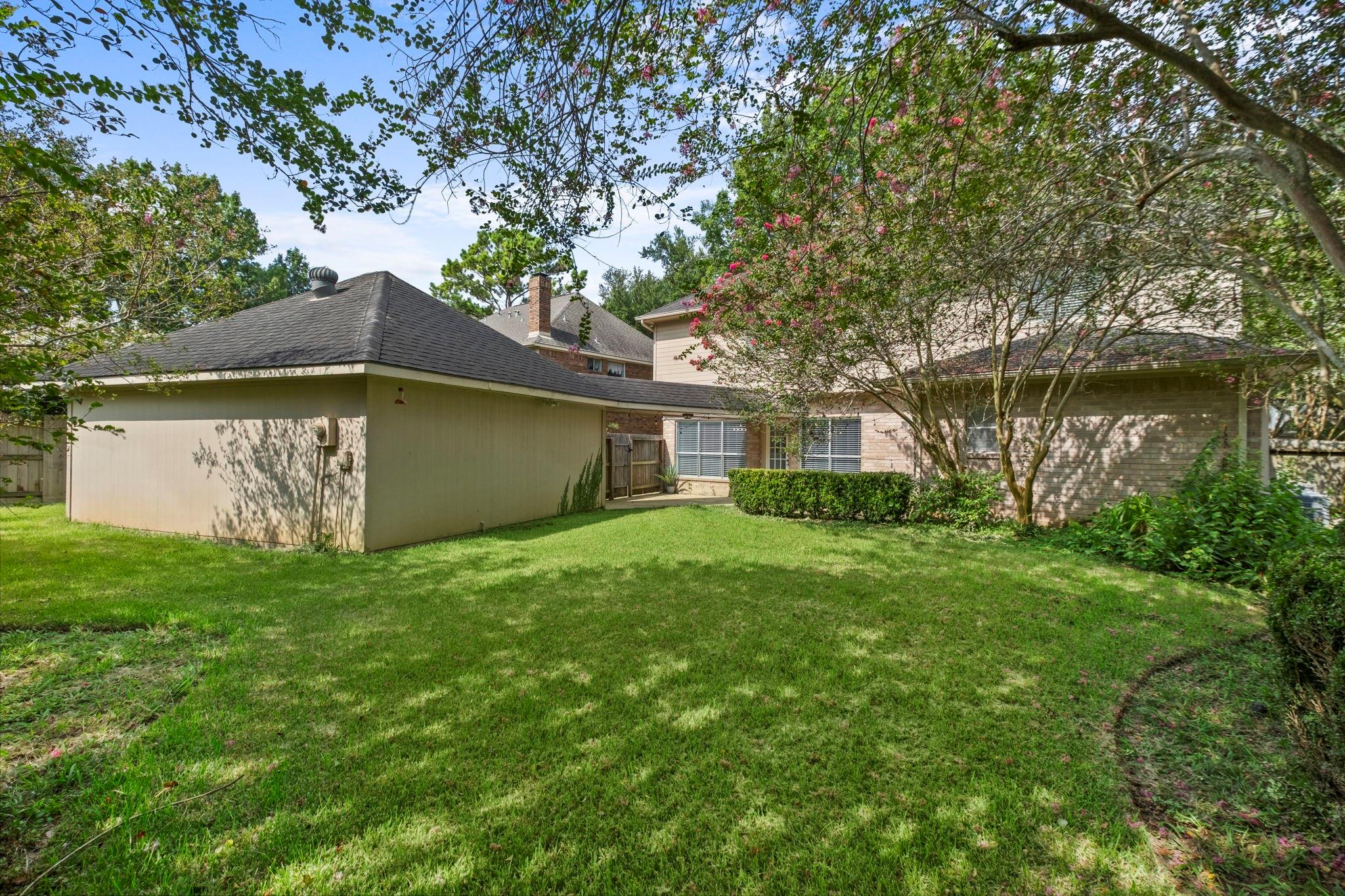1431 N Medio River Circle