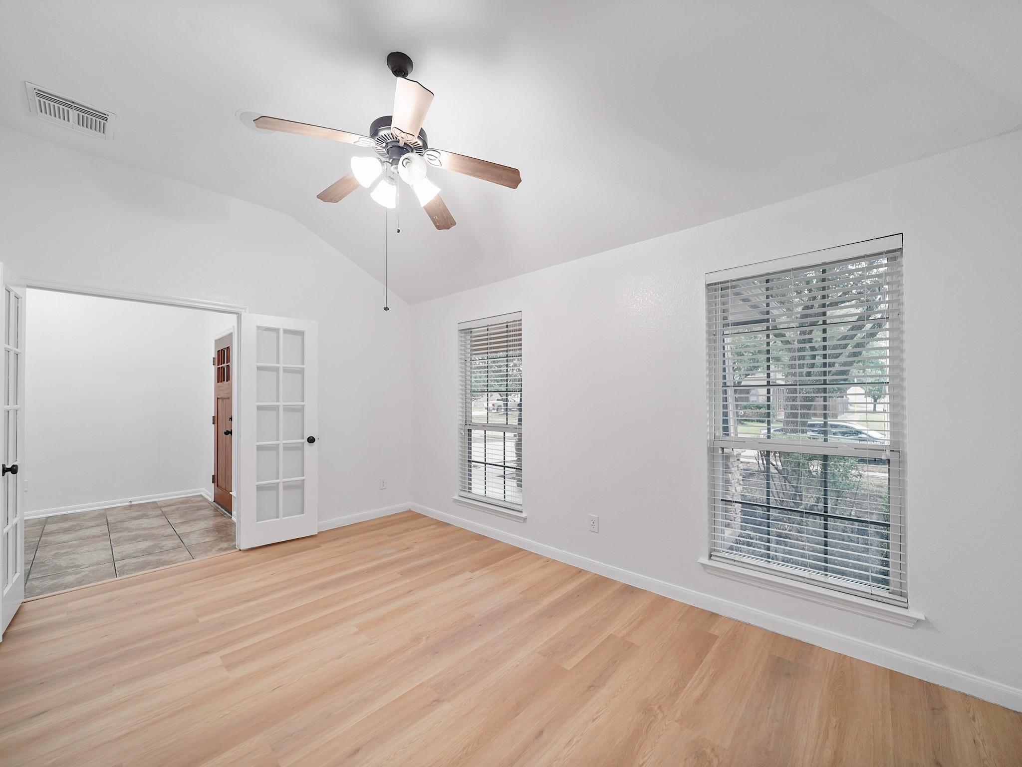 5614 Valley Scene Way