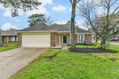 Photo of 9202 Bayou Bluff Drive, Spring, TX 77379 (MLS # 96422735)