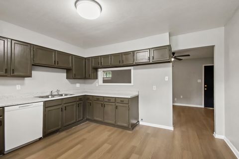 Photo of 7306 Parker Road, Houston, TX 77016 (MLS # 23223334)