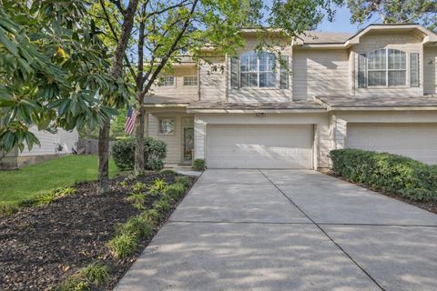 Photo of 154 W Burberry Circle, The Woodlands, TX 77384 (MLS # 47428287)