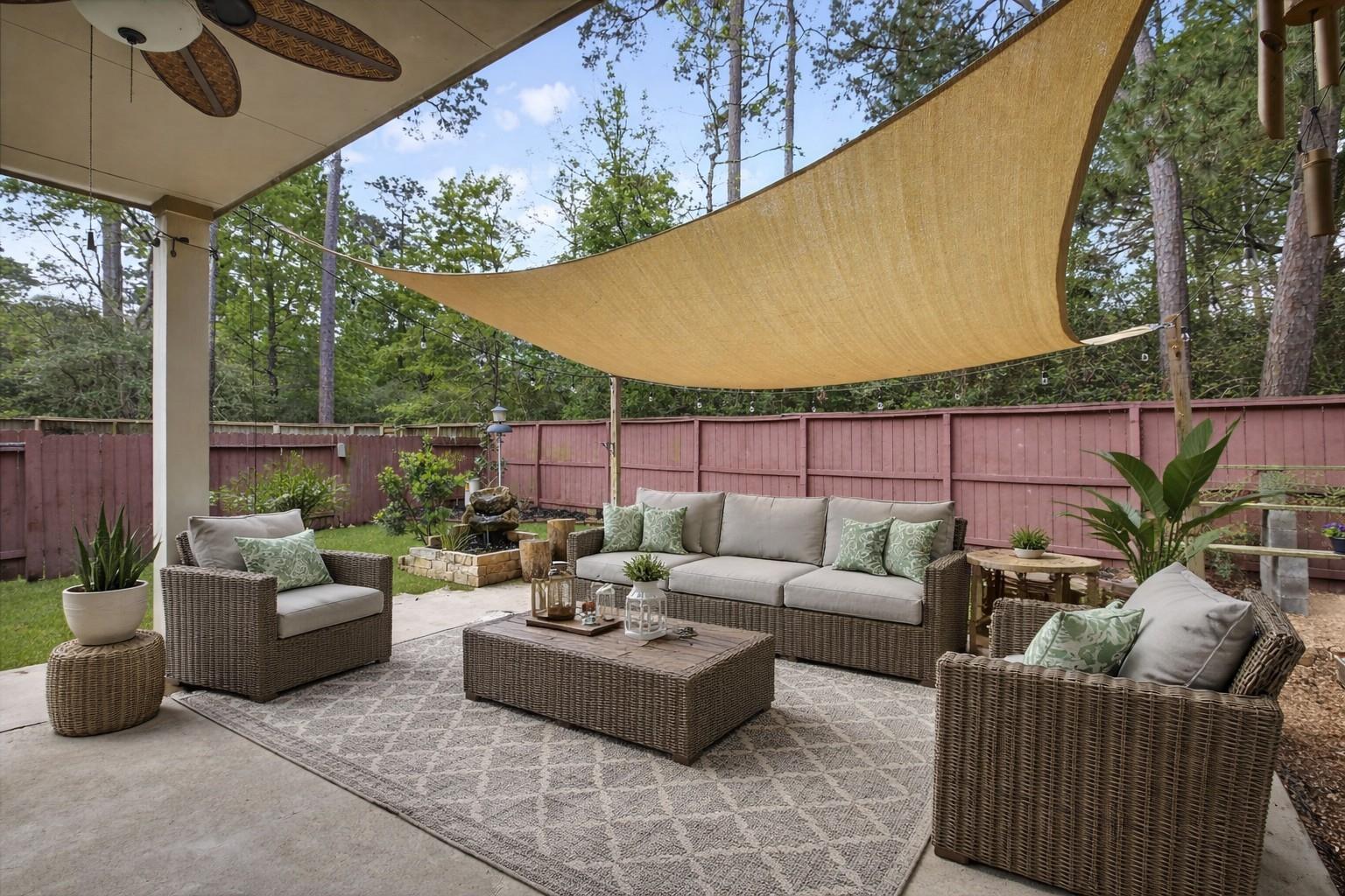 154 W Burberry Circle