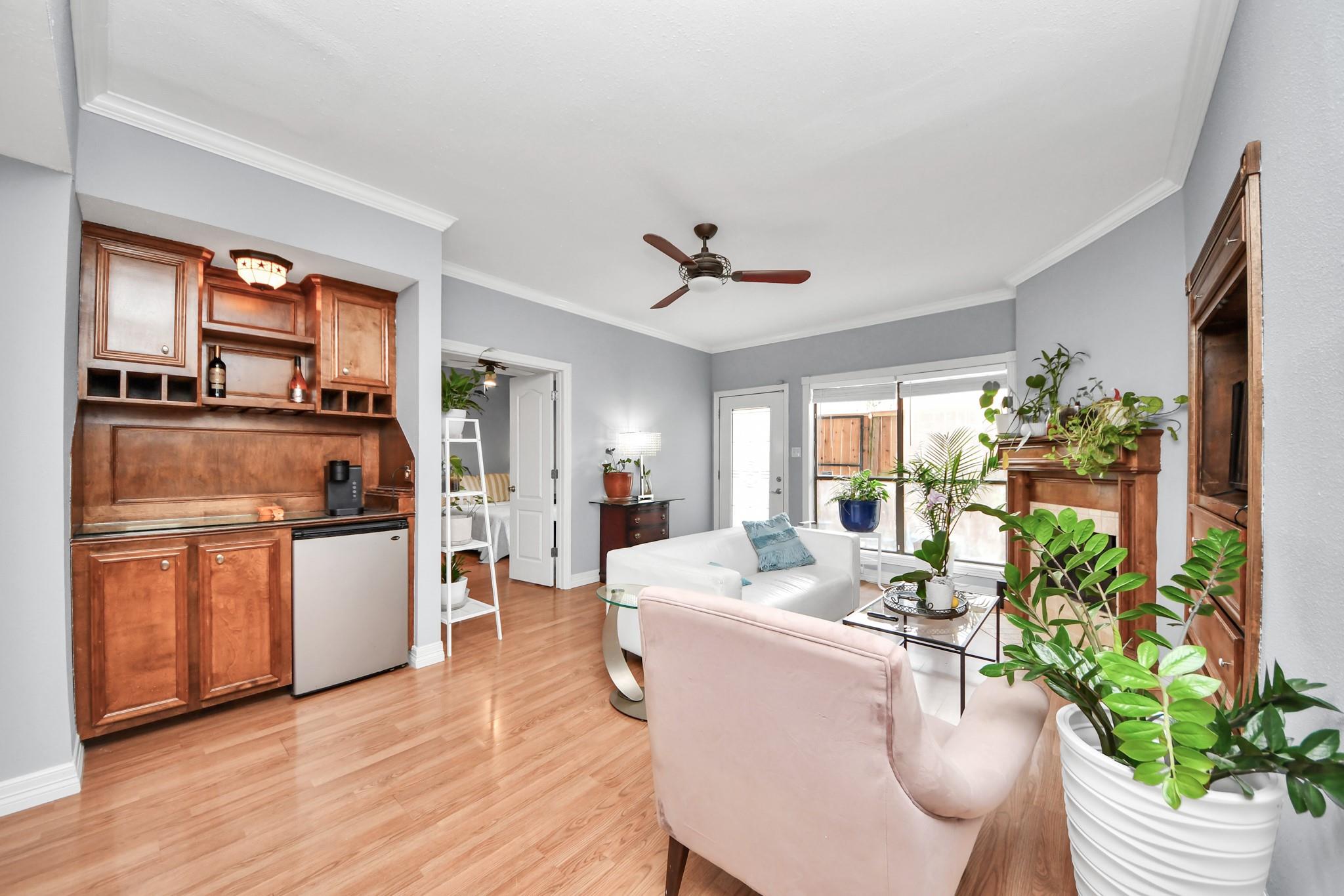 5711 Sugar Hill Drive 117