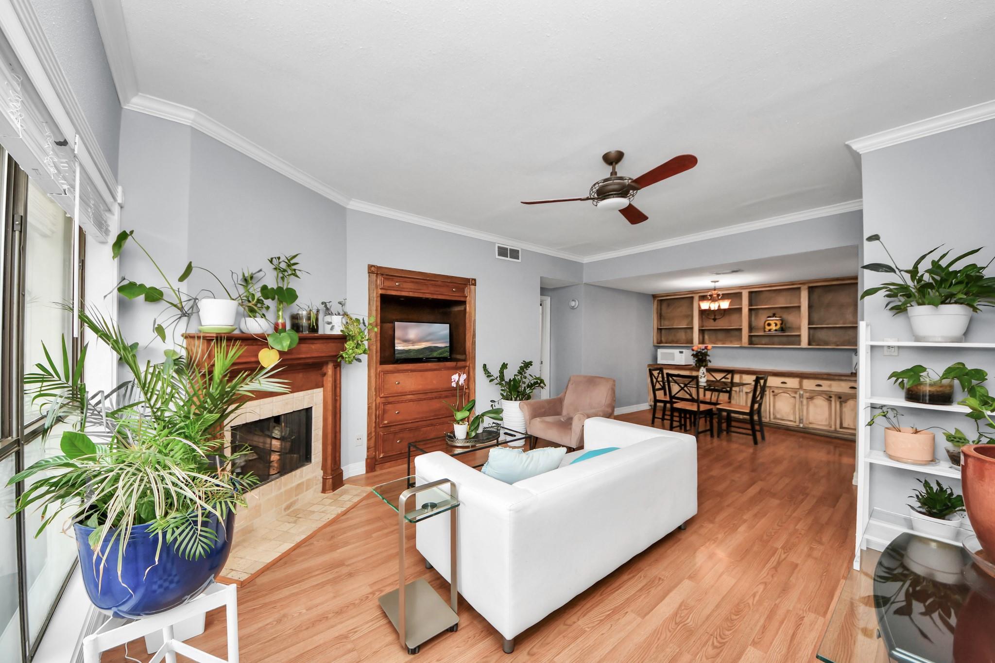 5711 Sugar Hill Drive 117