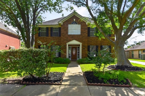 Photo of 614 Fernglade Drive, Richmond, TX 77406 (MLS # 9449685)