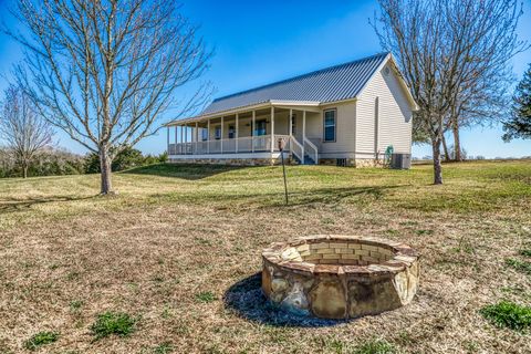 Vacant Land For Sale - 3831 Meadow View Lane<br/> Fayetteville, TX 78940