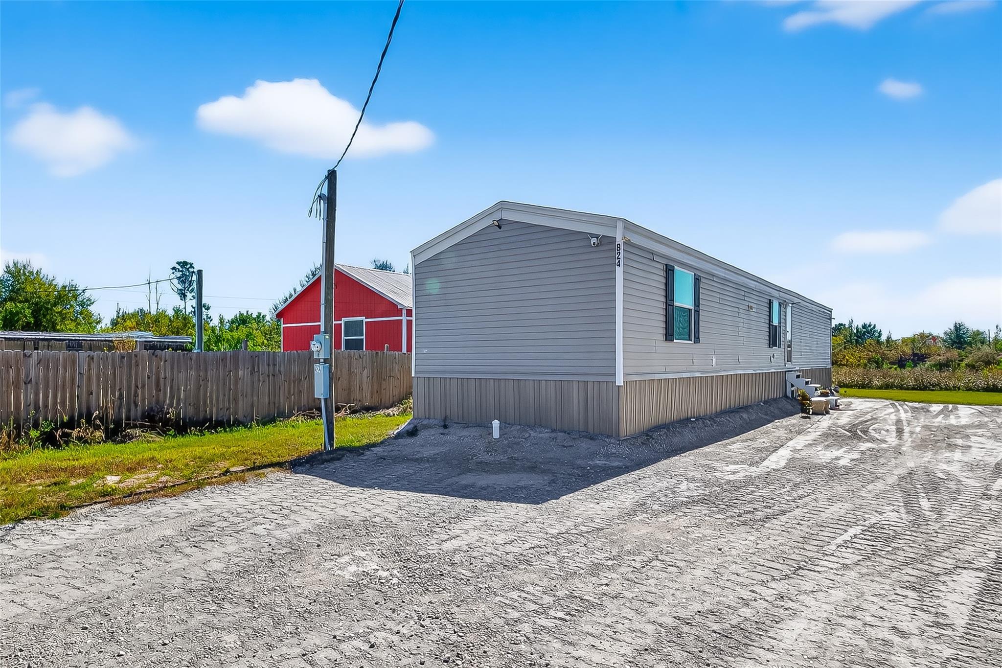 824 County Road 3558, Cleveland, TX, 77327