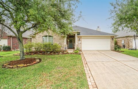 Photo of 2957 Water Willow Lane, Pearland, TX 77581 (MLS # 54649738)