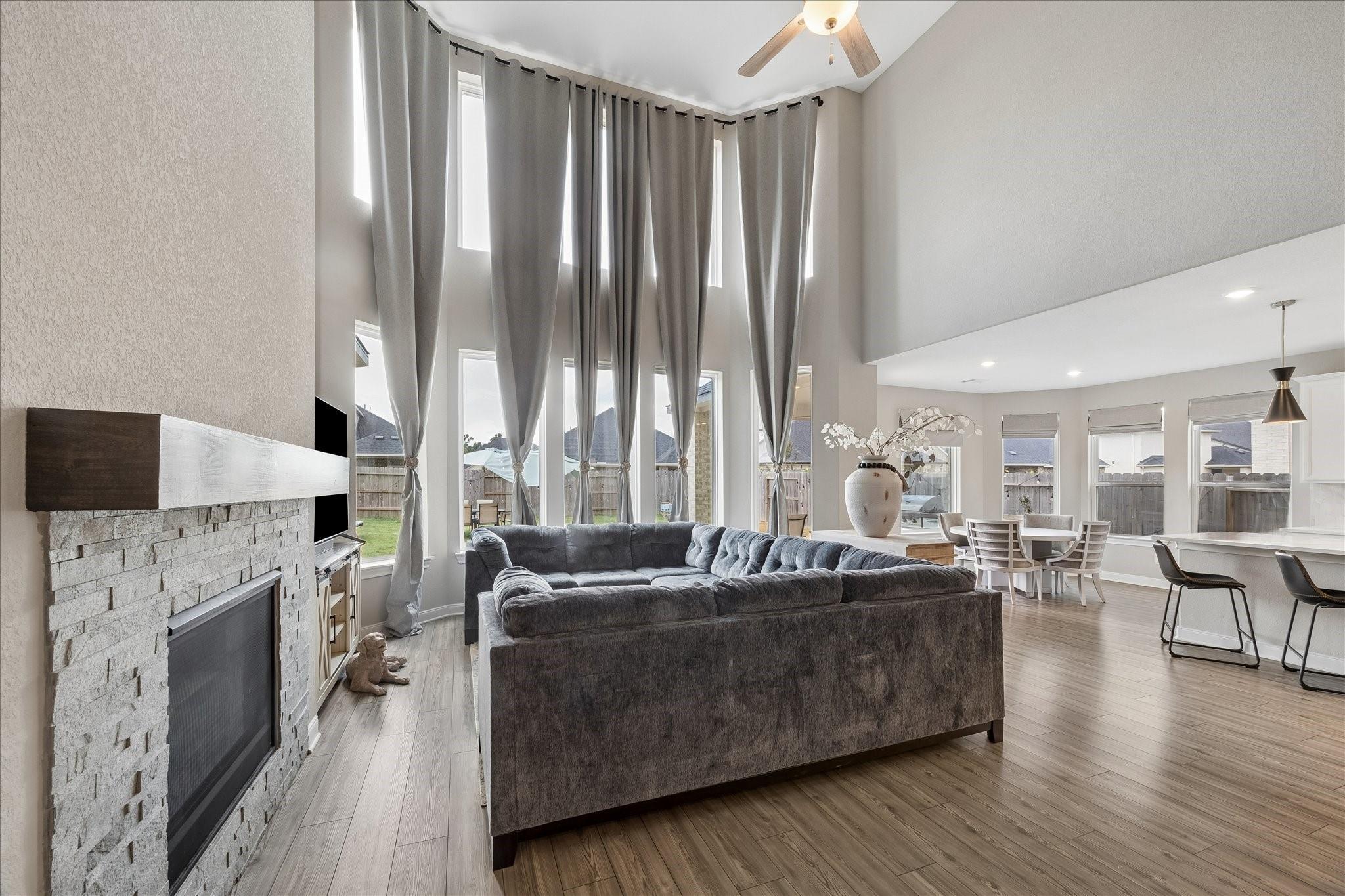 17608 Harpers Way
