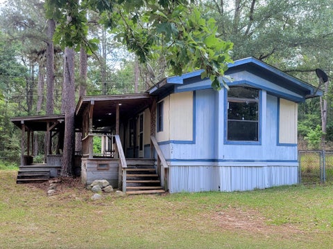Photo of 124 Mockingbird Lane, Trinity, TX 75862 (MLS # 31971333)