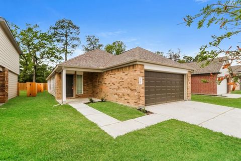 Photo of 2764 Atlas DR, Conroe, TX 77301 (MLS # 51601456)
