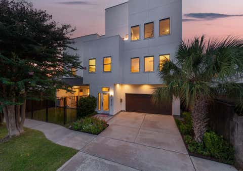 Photo of 5714 Schuler Street, Houston, TX 77007 (MLS # 63984152)