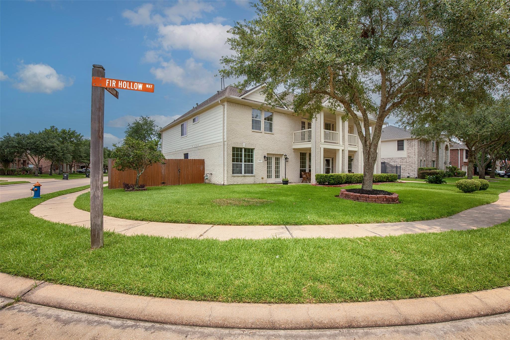 3612 Fir Hollow Way