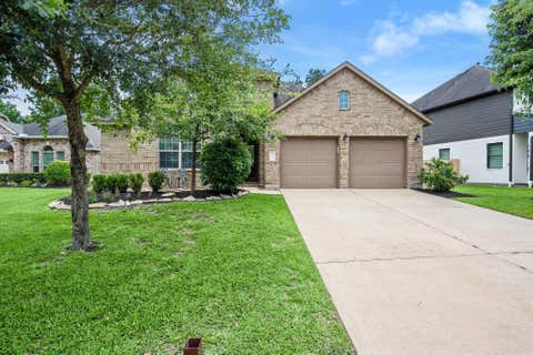 Homes For Sale - 114 Kohen Court<br/> Montgomery, TX 77316