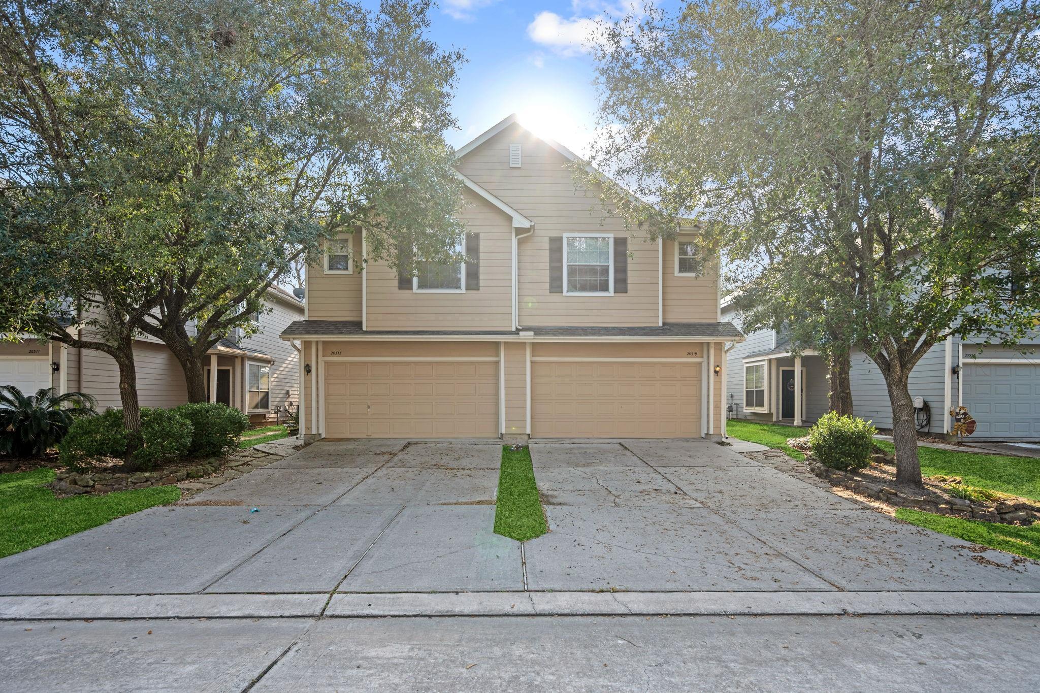 20319 Arbolada Green Court