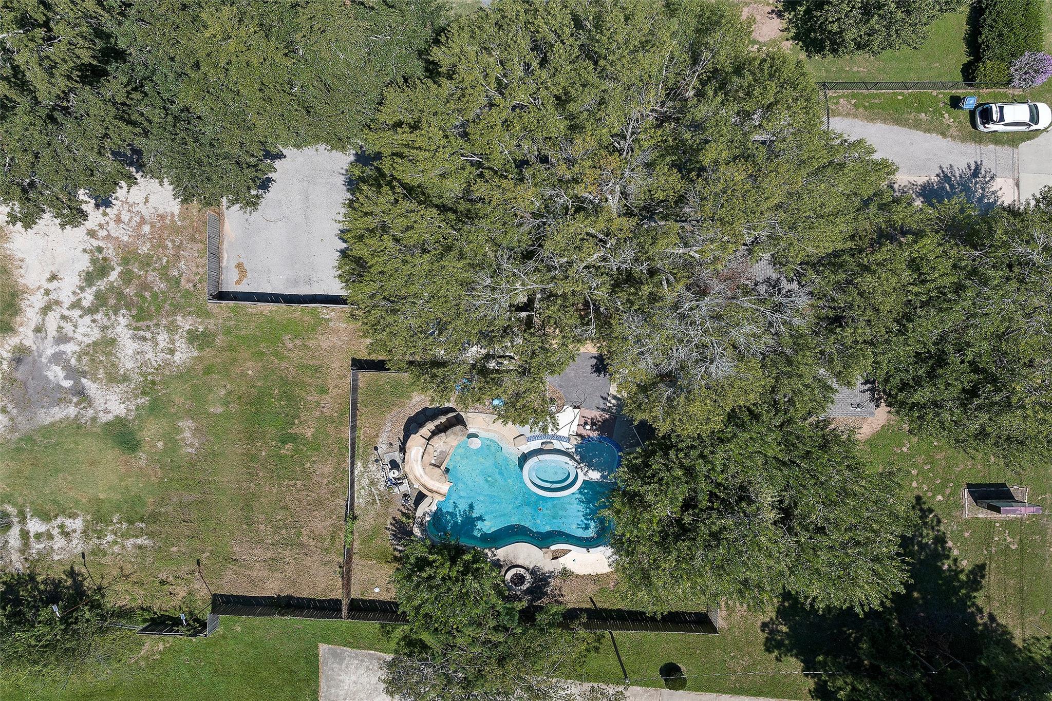 15915 Mueschke Road