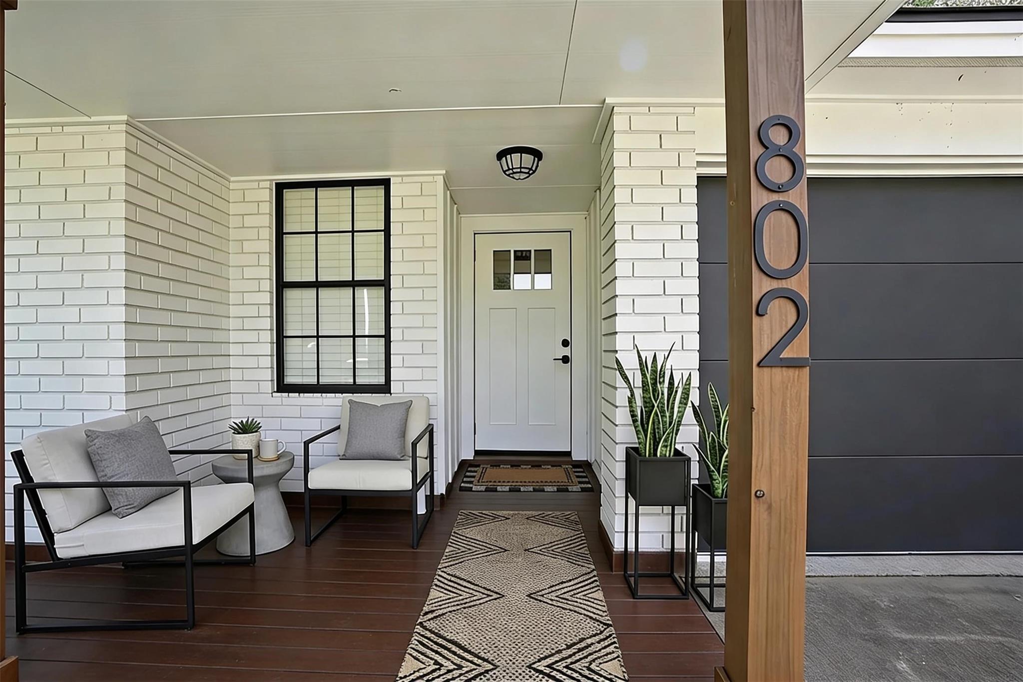 802 Camelot Lane