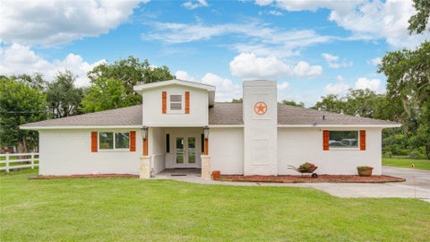 Photo of 623 County Road 687, Angleton, TX 77515 (MLS # 37292382)