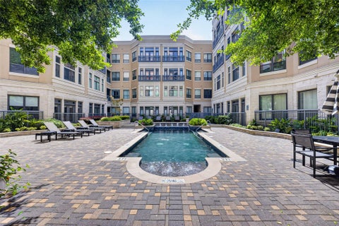 Photo of 1901 Post Oak Boulevard #3210, Houston, TX 77056 (MLS # 21148716)