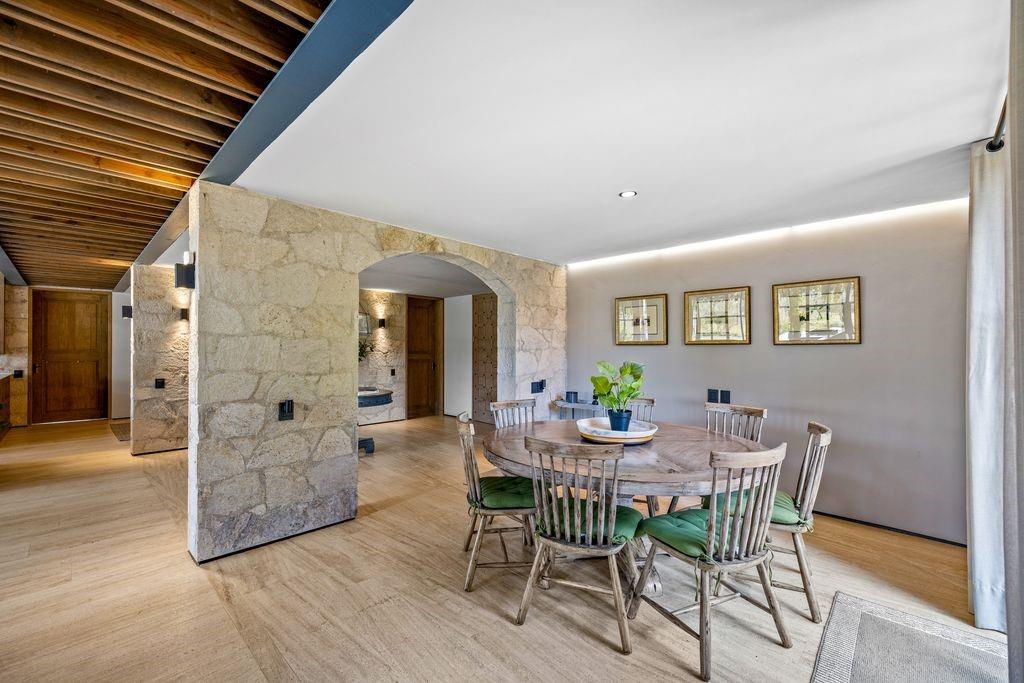 Tennessee 37950, Mexico, 4 Bedrooms Bedrooms, ,5 BathroomsBathrooms,Residential,Active,242643