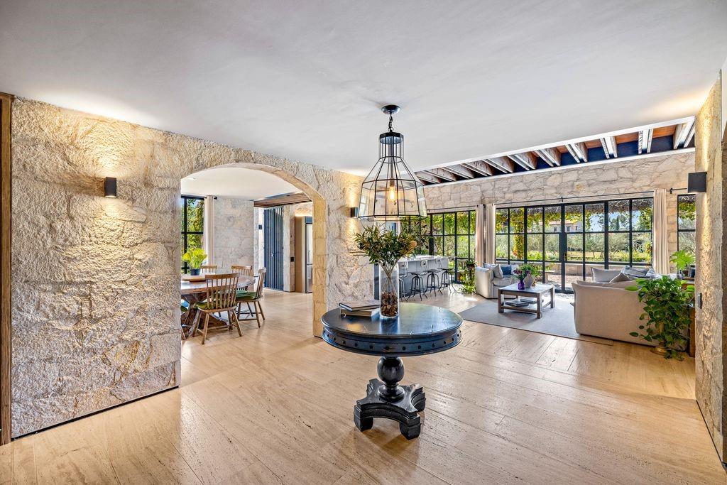 Tennessee 37950, Mexico, 4 Bedrooms Bedrooms, ,5 BathroomsBathrooms,Residential,Active,242643