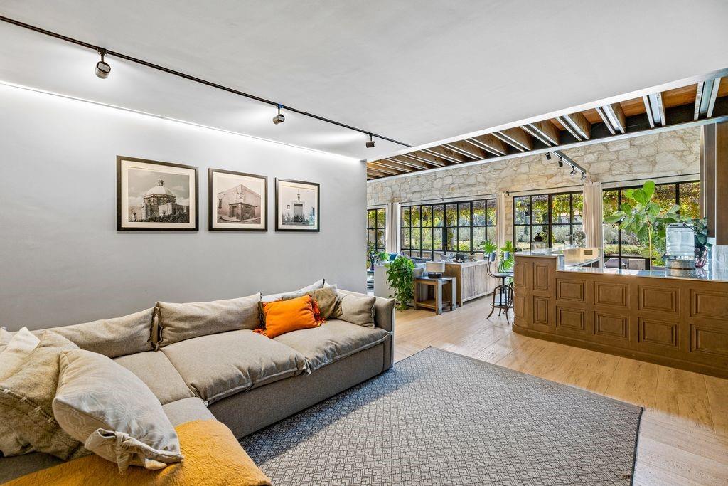 Tennessee 37950, Mexico, 4 Bedrooms Bedrooms, ,5 BathroomsBathrooms,Residential,Active,242643