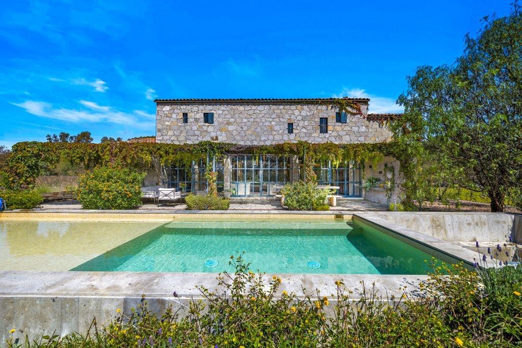 Tennessee 37950, Mexico, 4 Bedrooms Bedrooms, ,5 BathroomsBathrooms,Residential,Active,242643