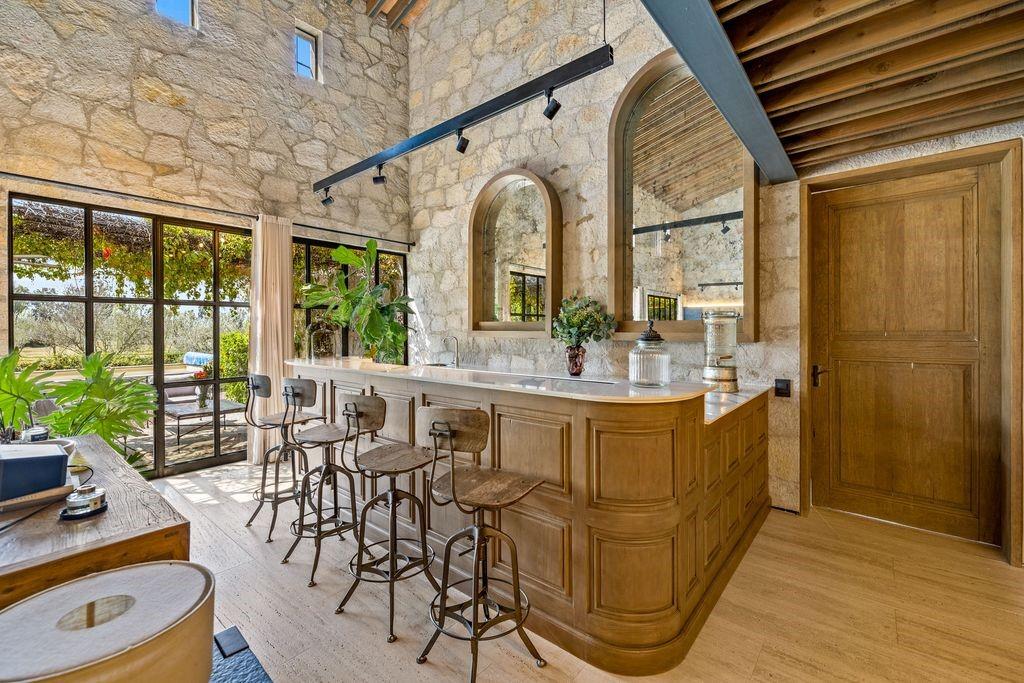 Tennessee 37950, Mexico, 4 Bedrooms Bedrooms, ,5 BathroomsBathrooms,Residential,Active,242643