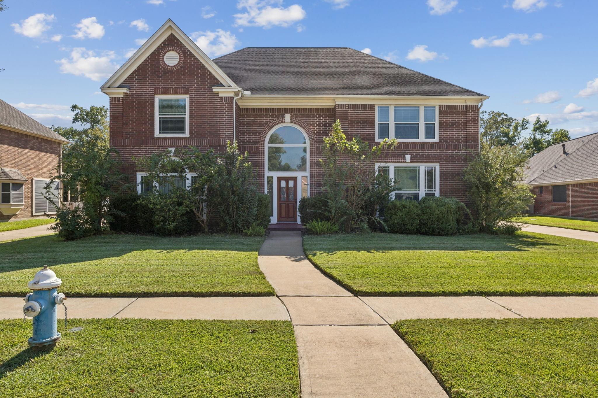 1818 Hillgreen Drive