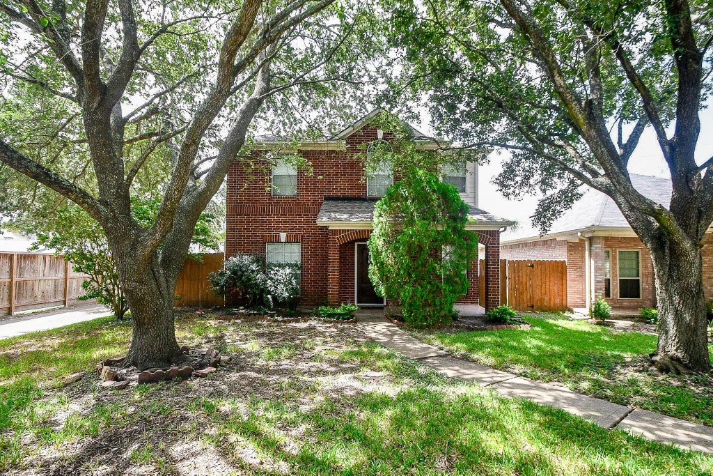 Photo of 16035 Timber Chase Drive, Houston, TX 77082 (MLS # 34642867)