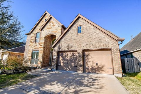Photo of 13513 S Canyon Gale Lane, Pearland, TX 77584 (MLS # 35522855)