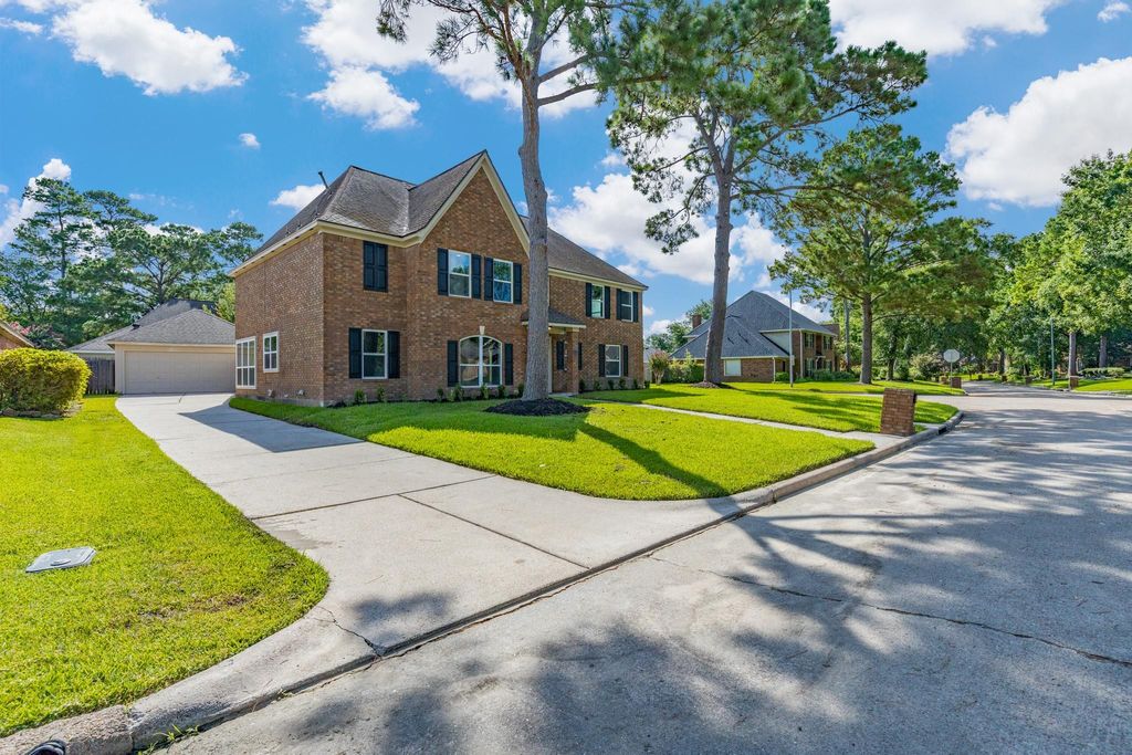 Photo of 3202 Hickory Falls Drive, Kingwood, TX 77345 (MLS # 39332811)