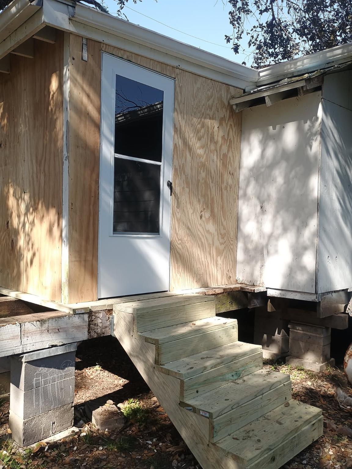 1420 Papendorf Lane