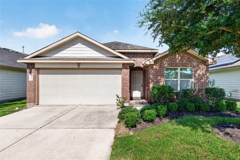 Photo of 14302 Brunswick Place Drive, Houston, TX 77047 (MLS # 96865433)