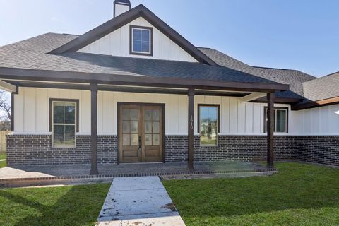 Photo of 1610 Newgulf Drive, Boling, TX 77420 (MLS # 97695928)