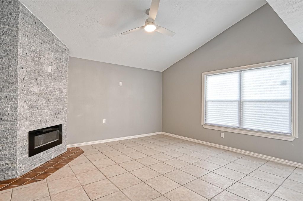 Photo of 10252 Cottage Field Road, Houston, TX 77041 (MLS # 47000454)