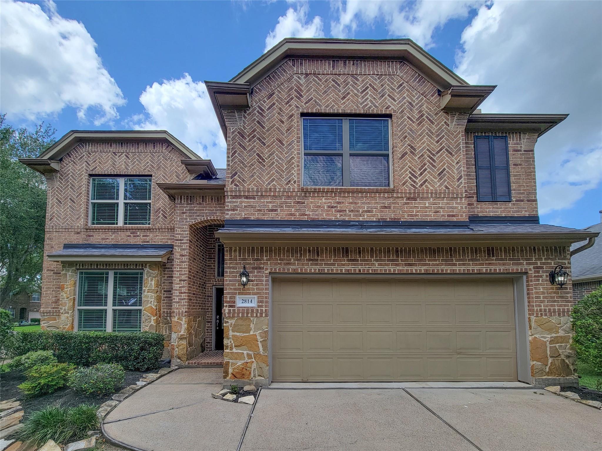 2814 Bay Springs View Court