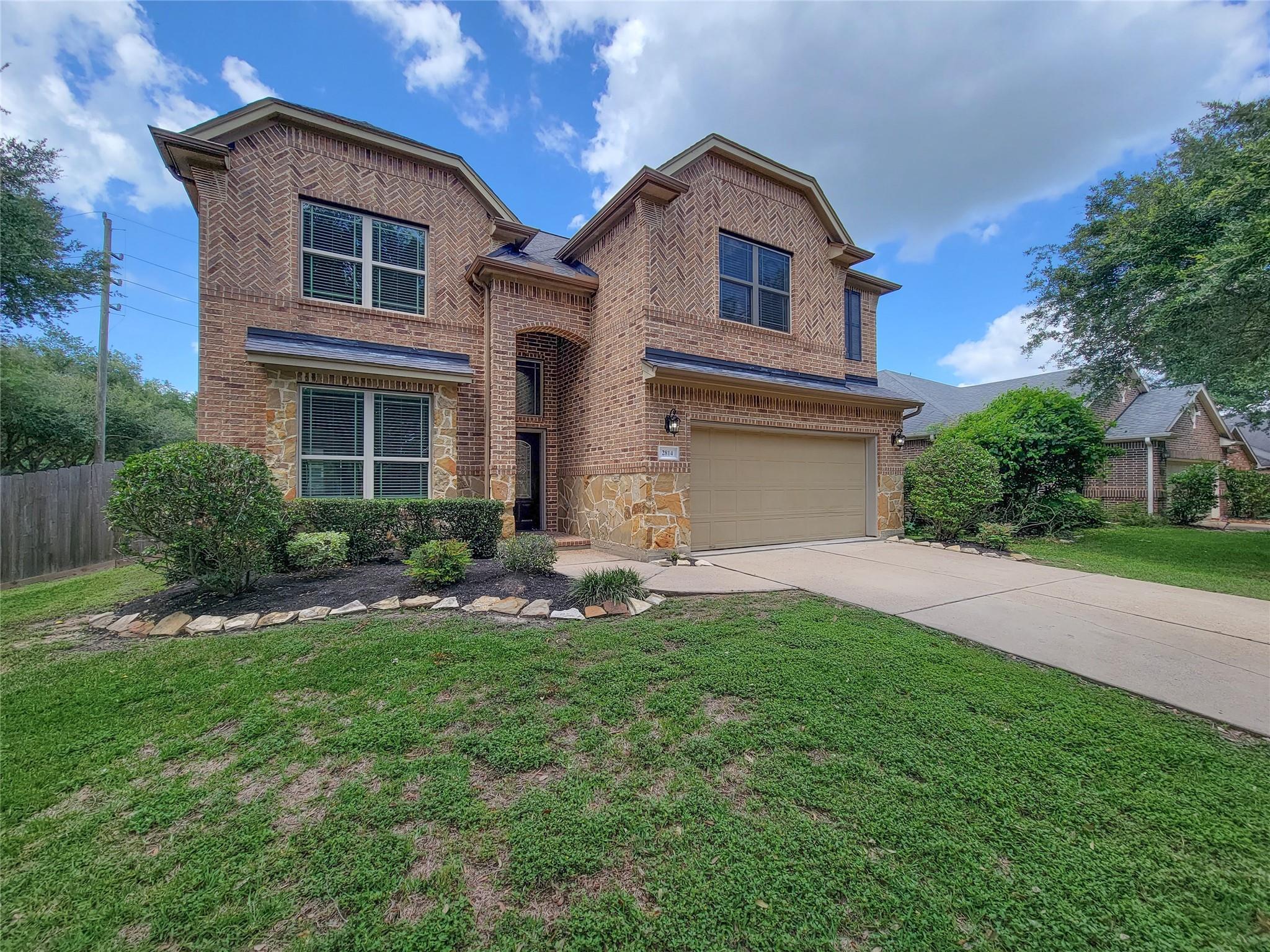 2814 Bay Springs View Court
