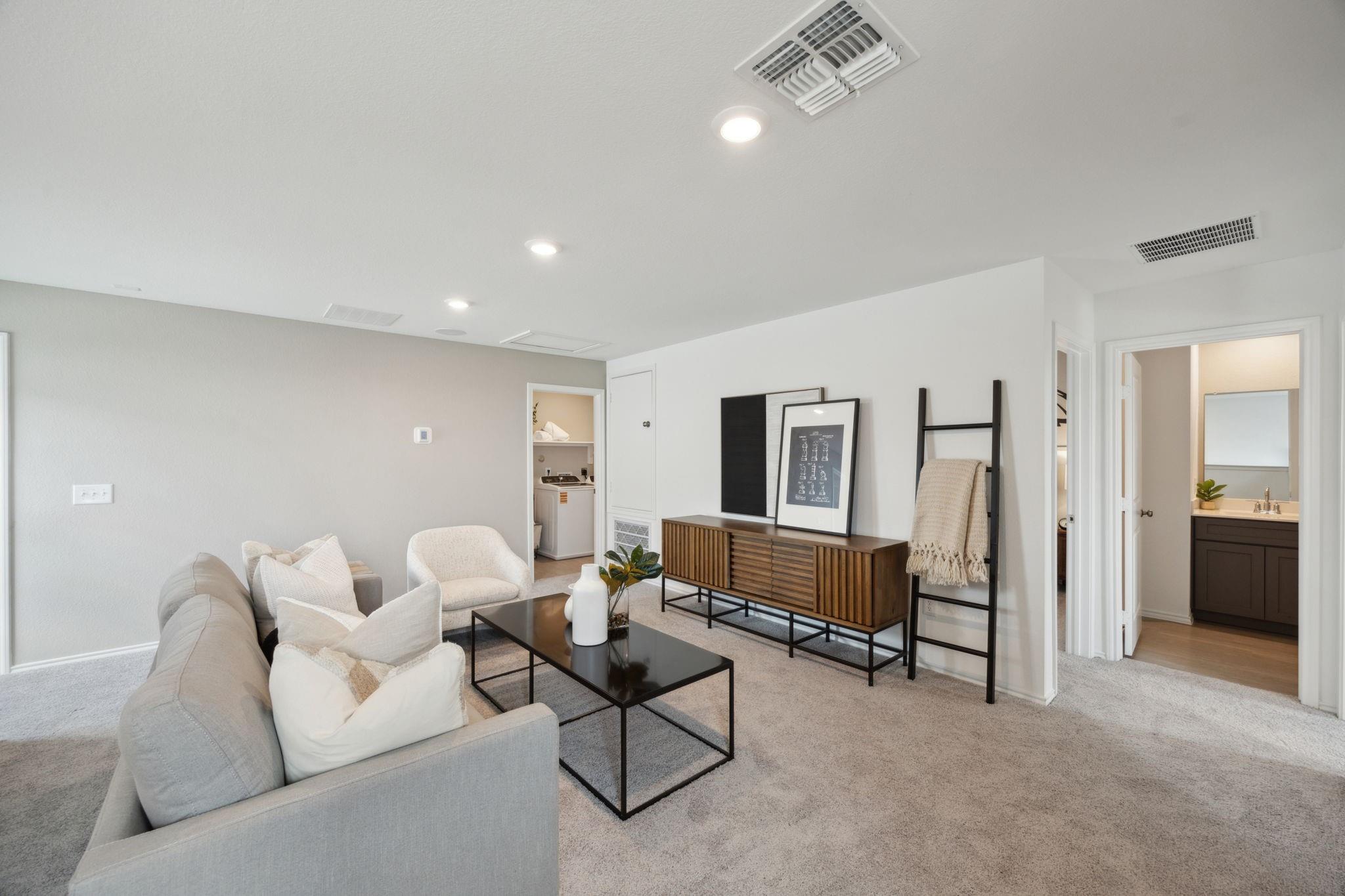 6926 Bens Landing