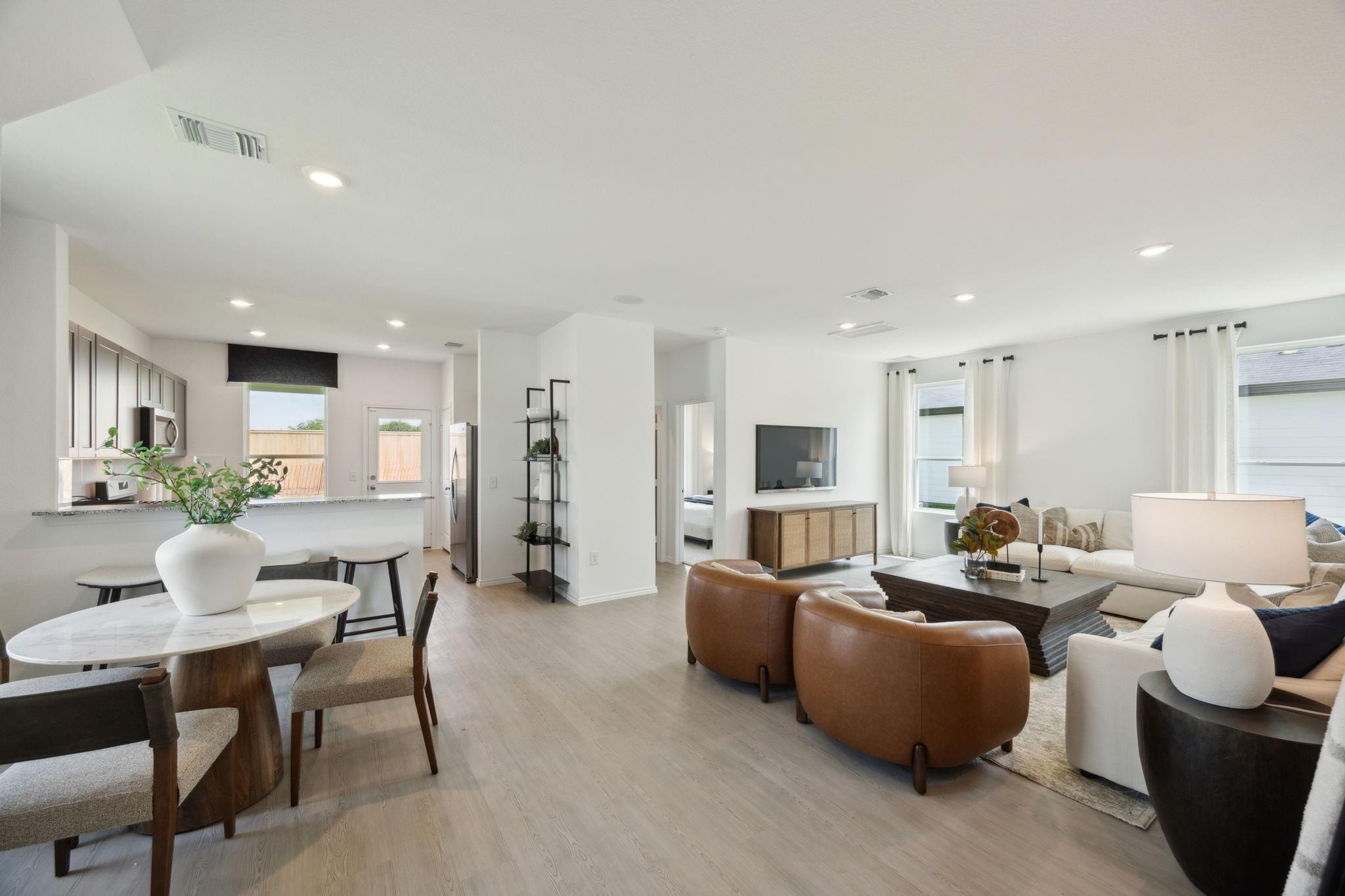 6926 Bens Landing