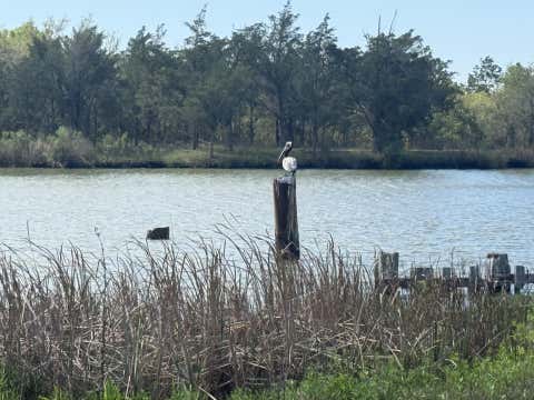 Photo of 1 W Bayshore Road, Oak Island, TX 77514 (MLS # 7222341)