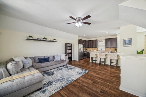 Photo of 3332 Home Point Drive, Houston, TX 77091 (MLS # 5177883)