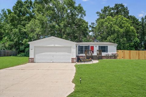 Photo of 16457 Hill Country Drive, Conroe, TX 77302 (MLS # 83449092)
