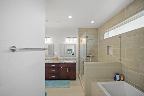 Tiny photo for 4402 Mckinley Street #B, Houston, TX 77051 (MLS # 97230271)